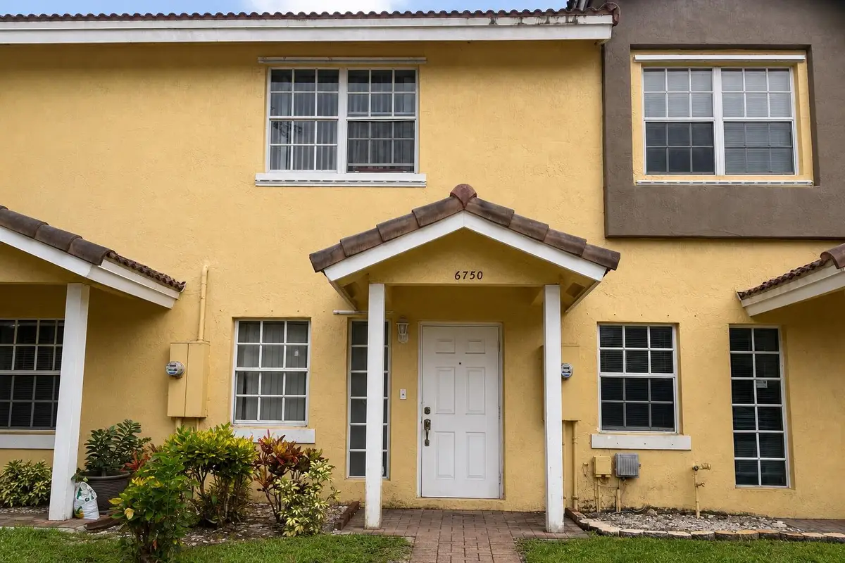6750 Sienna Club Drive #6750, Lauderhill, FL 33319 - #1