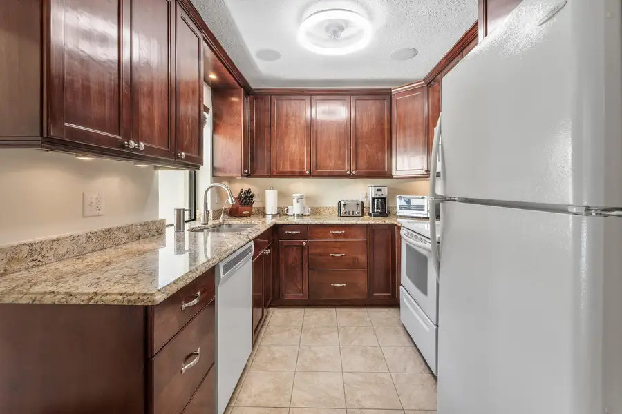 141 Date Palm Drive, Lake Park, FL 33403 - #3