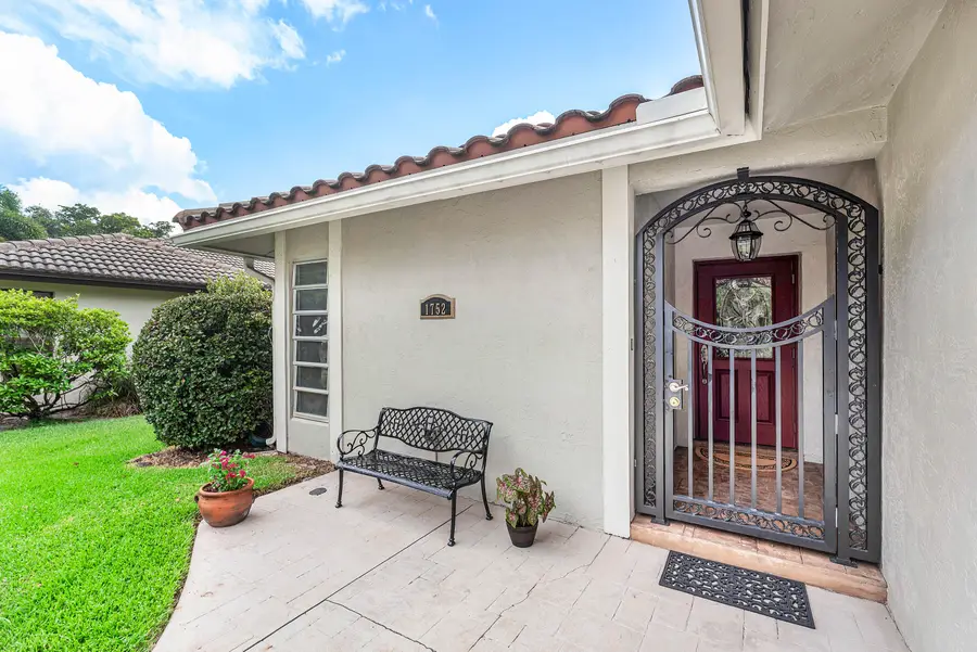 1752 Riverwood Lane, Coral Springs, FL 33071 - #2