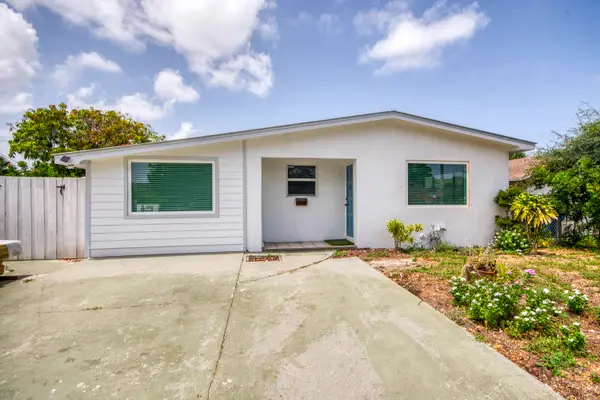 950 W 36th Street, Riviera Beach, FL 33404