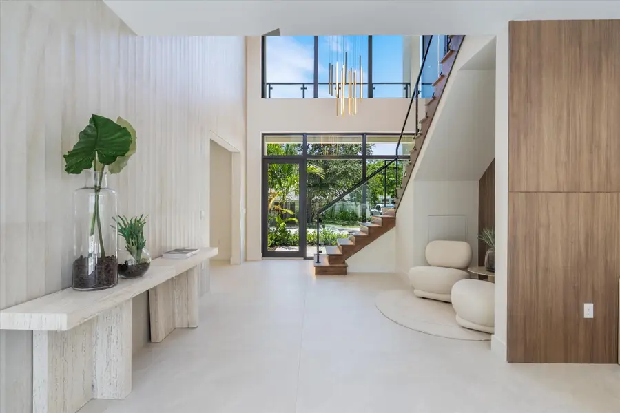 13 Eastview Avenue, Delray Beach, FL 33483 - #2