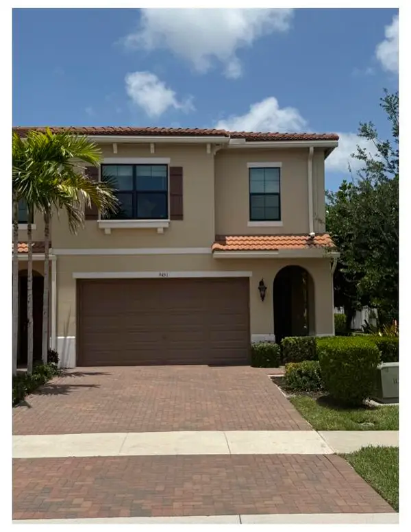 9451 Kinley Place, Boca Raton, FL 33428
