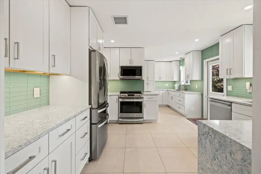 4410 NE 17th Avenue, Oakland Park, FL 33334 - #3