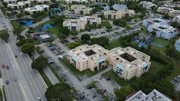 2830 Somerset Drive #104N, Lauderdale Lakes, FL 33311