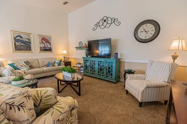 1276 NW Bentley Circle #B, Port St Lucie, FL 34986
