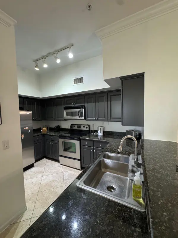 11750 St Andrews Place #307, Wellington, FL 33414