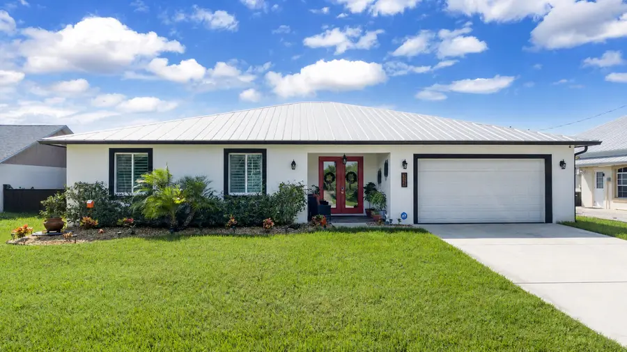 314 NE Surfside Avenue, Port Saint Lucie, FL 34983 - #3