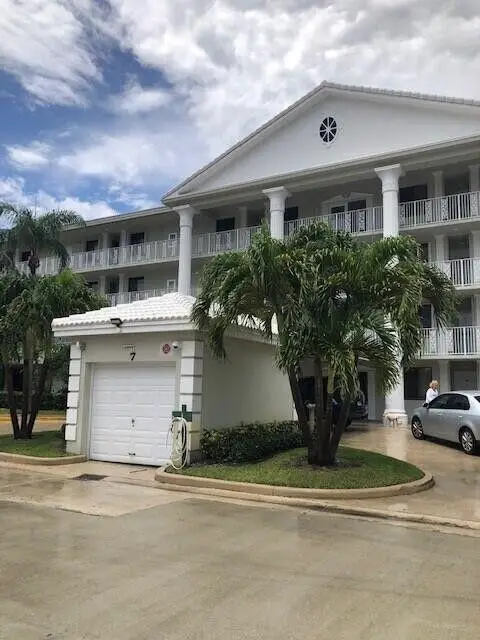 2811 Village Boulevard #202, West Palm Beach, FL 33409 - #2
