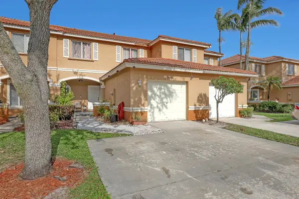 3070 Waddell Avenue, West Palm Beach, FL 33411