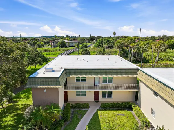4 Vista Gardens Trail #Unit 207, Vero Beach, FL 32962