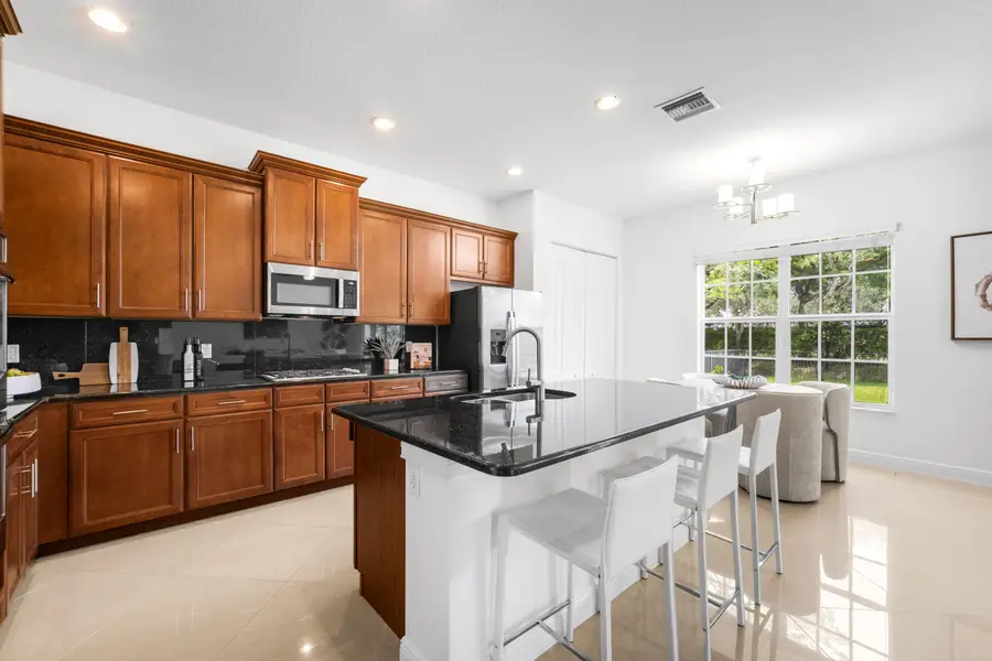 10111 Edgewater Court, Parkland, FL 33076 - #3