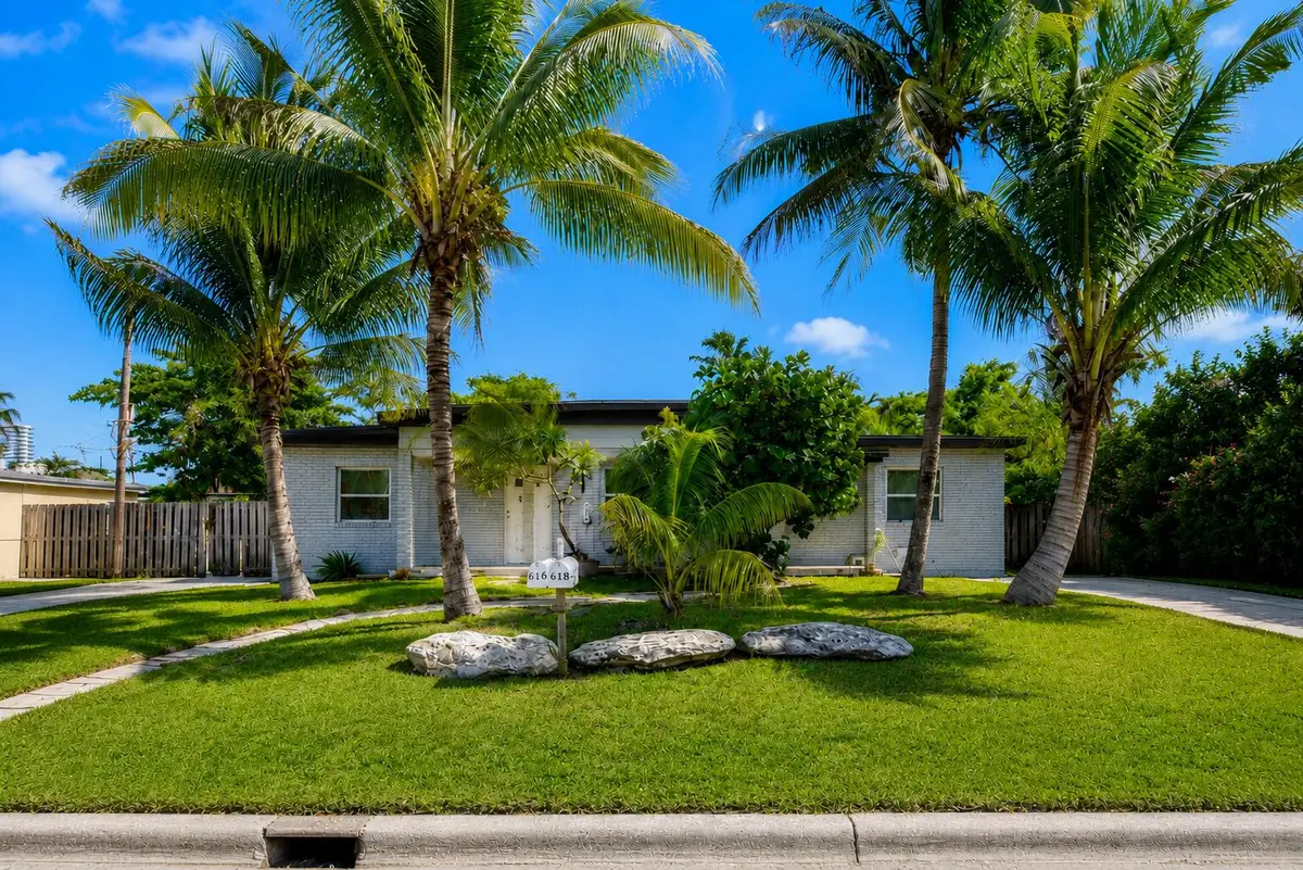 618 49th Street, West Palm Beach, FL 33407 - #1