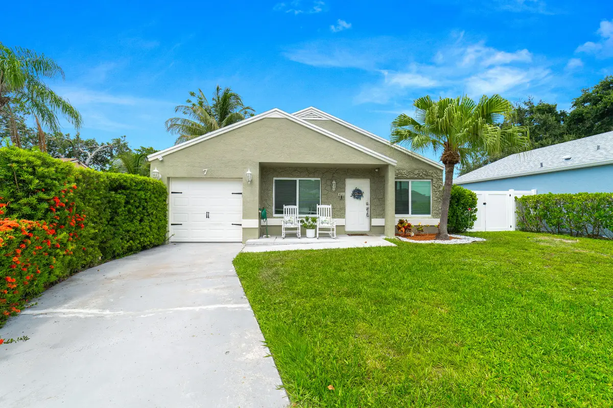 7 Cardiff Way, Boynton Beach, FL 33426 - #1