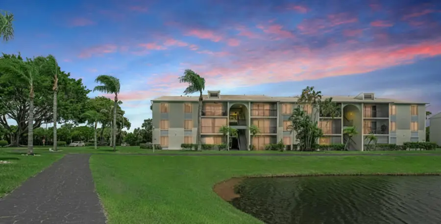 1112 Green Pine Boulevard #G3, West Palm Beach, FL 33409 - #2