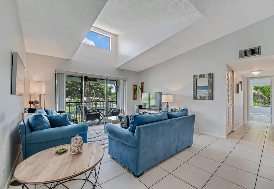 1112 Green Pine Boulevard #G3, West Palm Beach, FL 33409 - #3