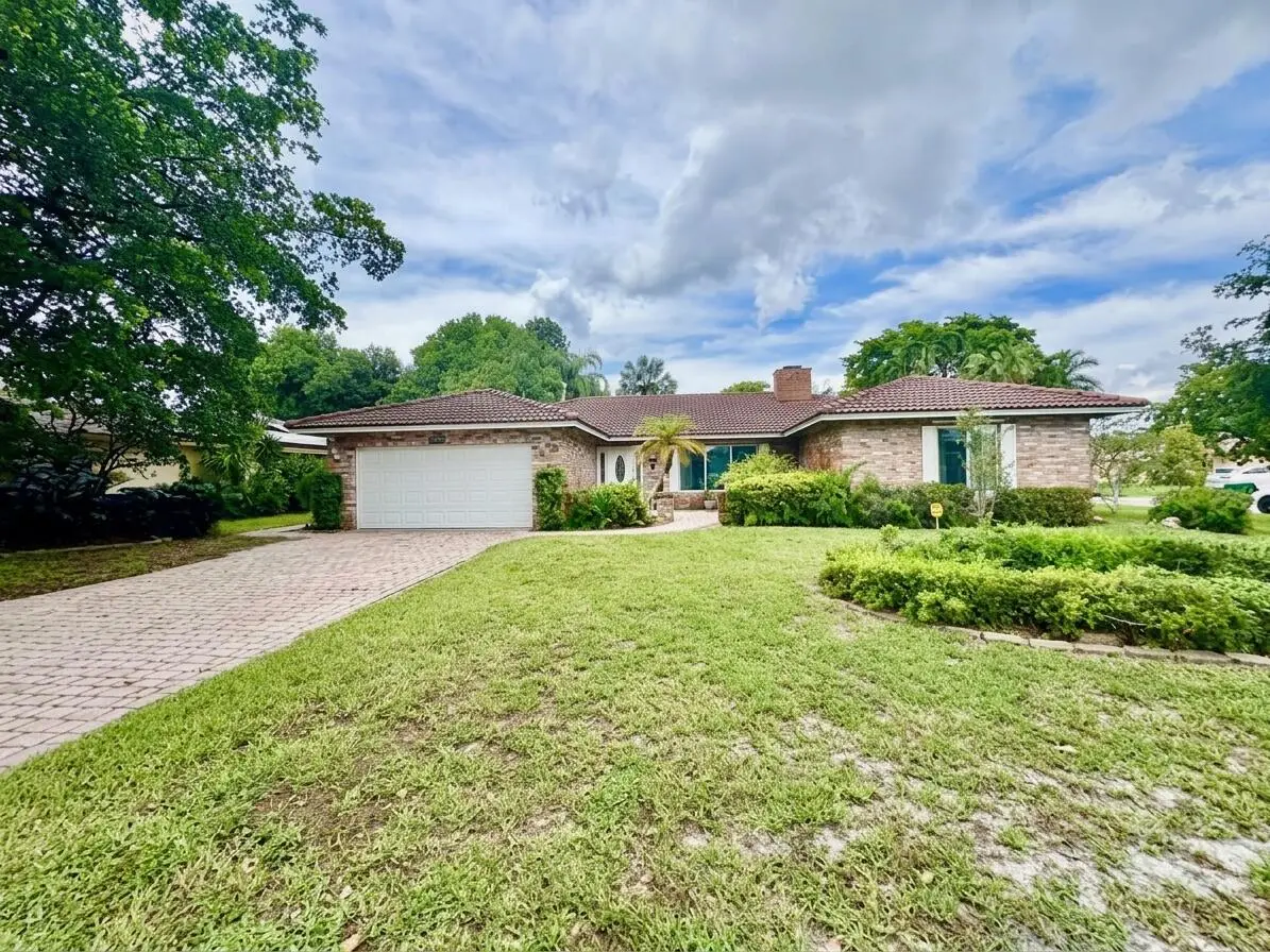 2022 NW 112th Avenue, Coral Springs, FL 33071 - #1