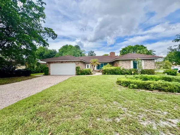 2022 NW 112th Avenue, Coral Springs, FL 33071