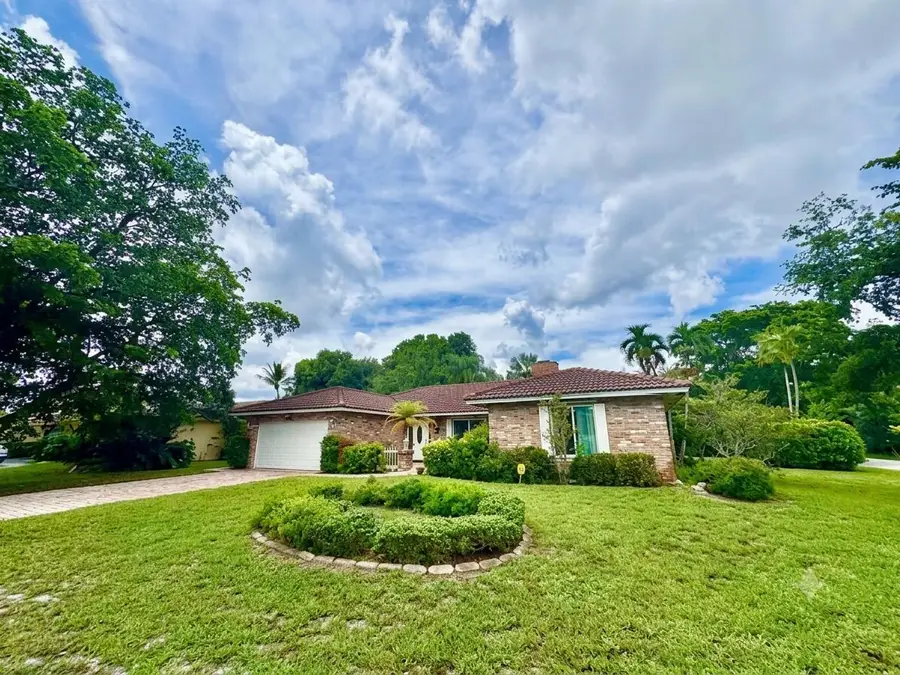 2022 NW 112th Avenue, Coral Springs, FL 33071 - #2