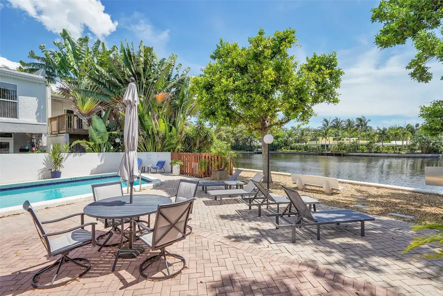 670 Kensington Place, Wilton Manors, FL 33305 - #2
