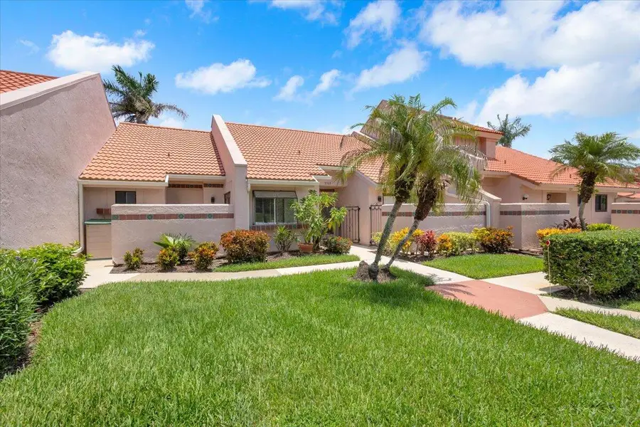3303 SE Sandpiper Circle, Port Saint Lucie, FL 34952 - #2