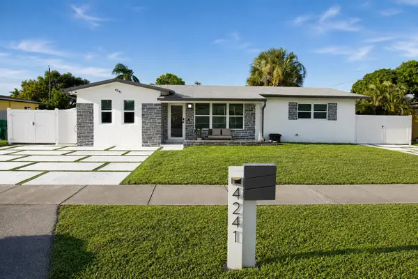 4241 SW 21st Street, Fort Lauderdale, FL 33317