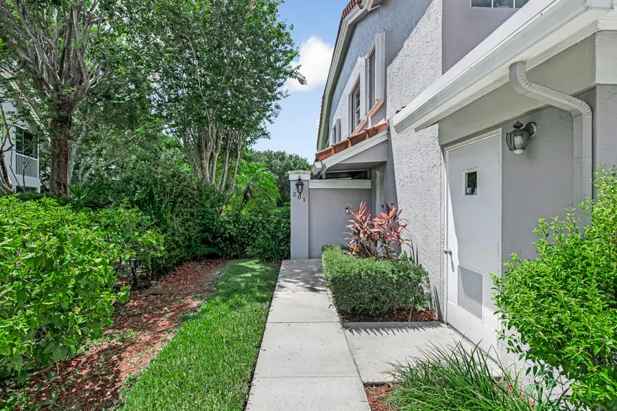 7027 Summer Tree Drive #201, Boynton Beach, FL 33437 - #3