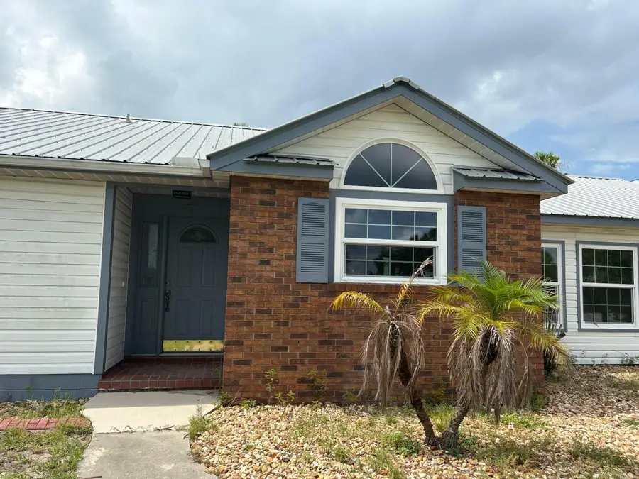 1823 Roberta Avenue, Sebring, FL 33870 - #3