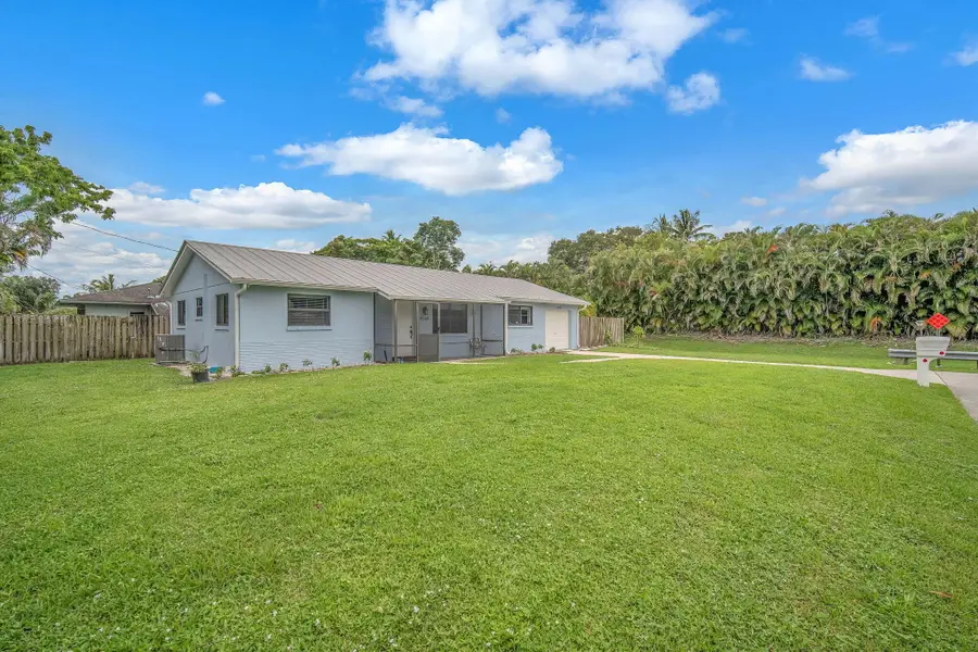 9240 Honeywell Road, Lake Worth, FL 33467 - #2