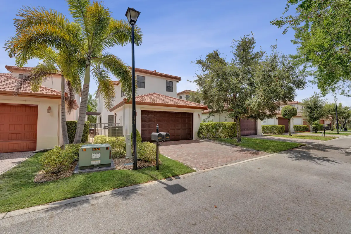 3760 NW 84th Way, Cooper City, FL 33024 - #1