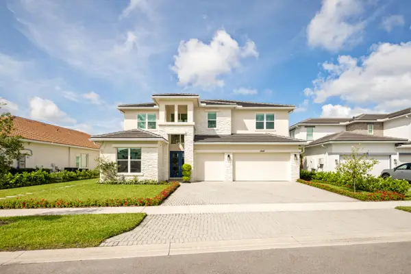 12143 Waterstone Circle, Palm Beach Gardens, FL 33412