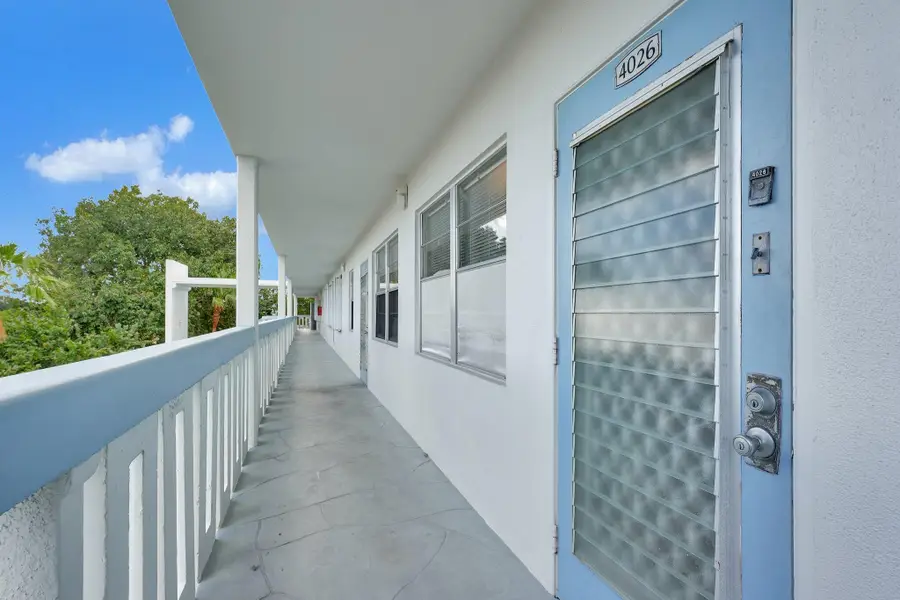 4026 Swansea B Crescent, Deerfield Beach, FL 33442 - #2