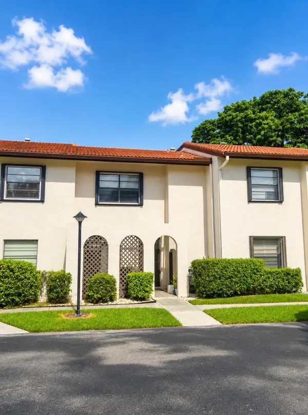 8210 Casa Del Lago #C, Boca Raton, FL 33433