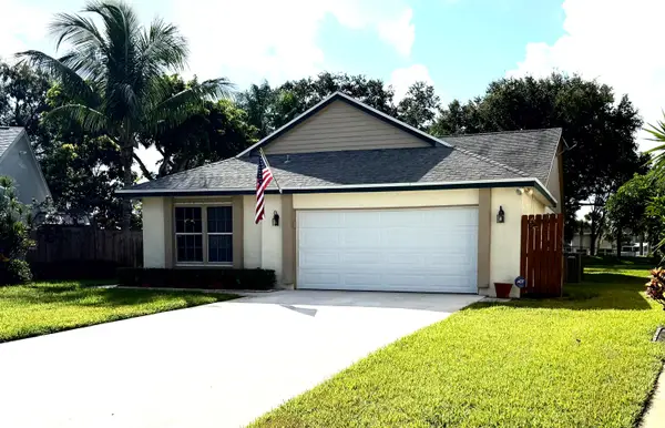 19 Misty Meadow Drive, Boynton Beach, FL 33436