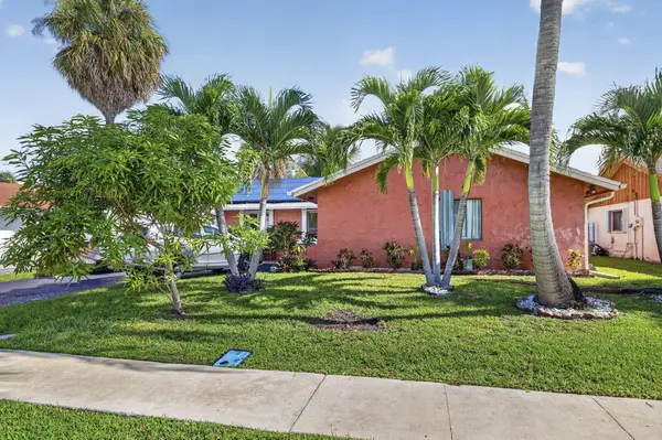 7513 SW 7th Street, North Lauderdale, FL 33068