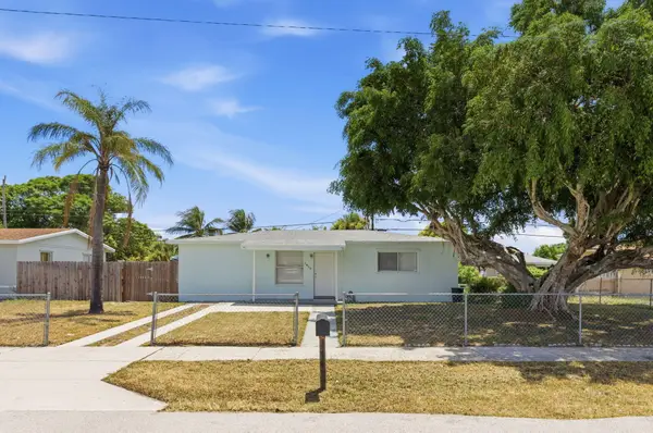 1410 NW 1st Court, Boynton Beach, FL 33435