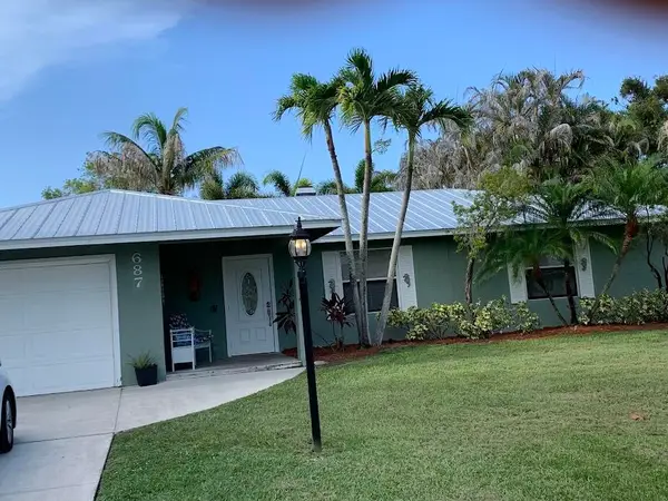 687 NE Maranta Terrado, Jensen Beach, FL 34957