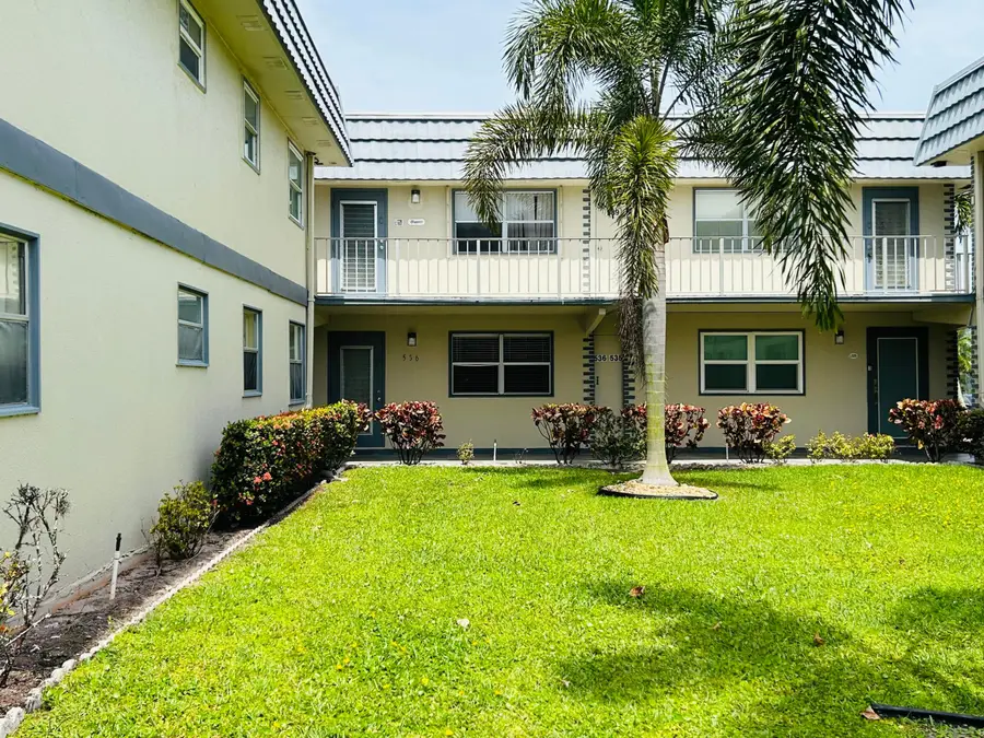 536 Brittany L, Delray Beach, FL 33446 - #2