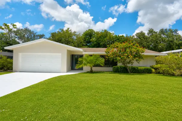 7715 Saint Andrews Road, Lake Worth, FL 33467