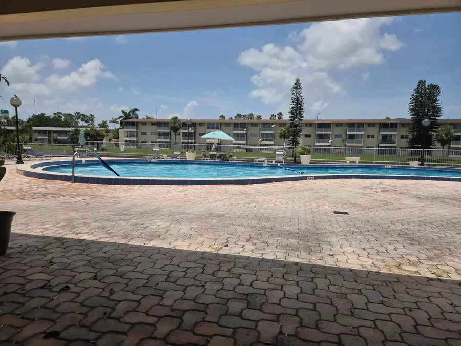 2820 NE 201st Terrace #F106, Aventura, FL 33180 - #2