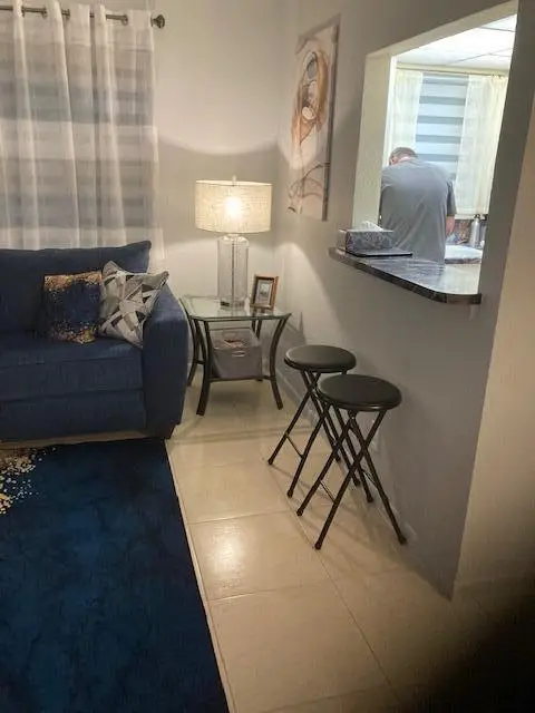 417 Windsor R, West Palm Beach, FL 33417 - #2