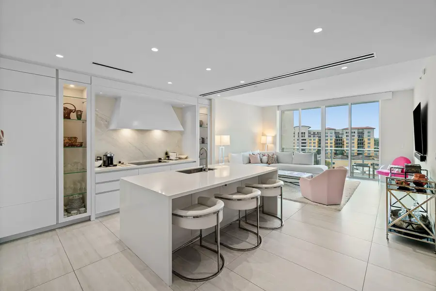 200 SE Mizner Boulevard #810, Boca Raton, FL 33432 - #3