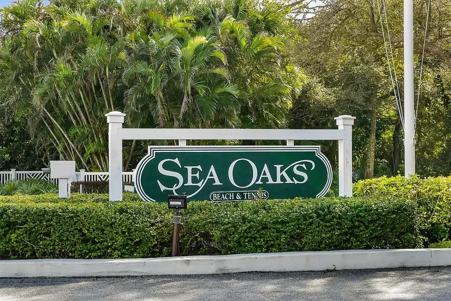1260 Palmetto Court #106, Vero Beach, FL 32963 - #2