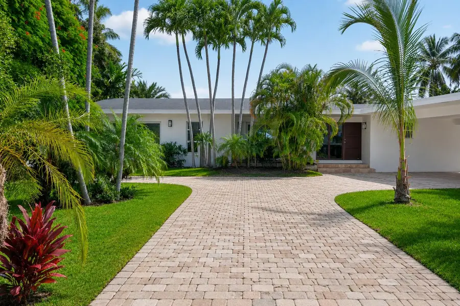631 N Mashta Drive, Key Biscayne, FL 33149 - #3