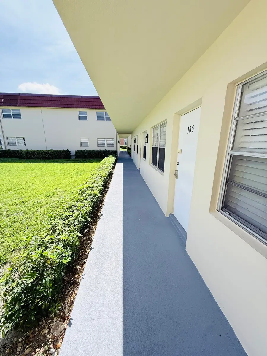 40 Woodland Drive #105, Vero Beach, FL 32962 - #2