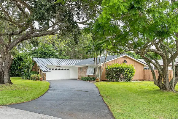 119 W Norfolk Road, Jupiter, FL 33469