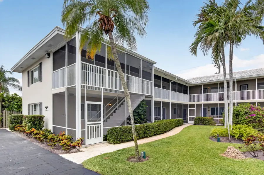 426 NE 7th Avenue #2B, Delray Beach, FL 33483 - #3