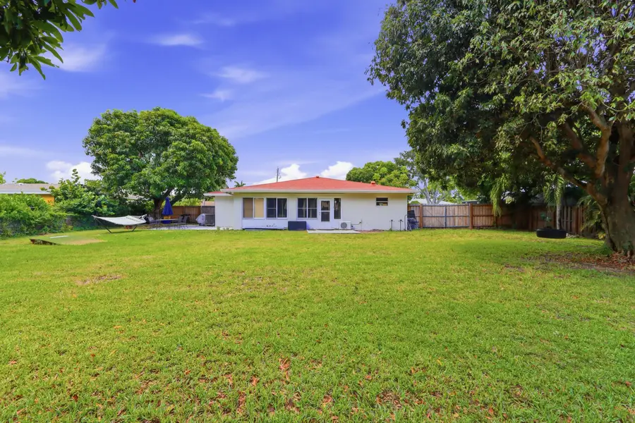 1900 Carissa Road, Lake Clarke Shores, FL 33406 - #3