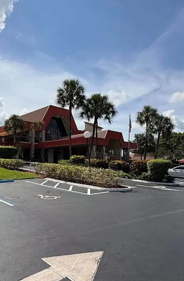 3170 Holiday Springs Boulevard #6-309, Margate, FL 33063