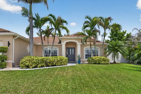 709 SW Jacoby Avenue, Port St Lucie, FL 34953