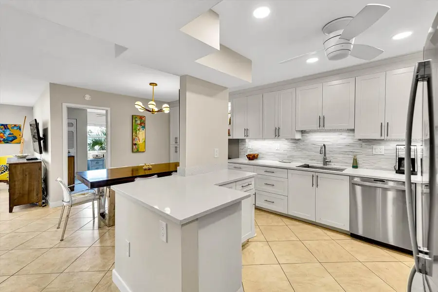 3520 S Ocean Boulevard #L405, South Palm Beach, FL 33480 - #3